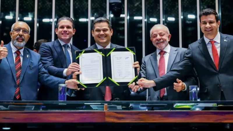Dois terços dos brasileiros apoiam a Jornada 6x1: 66,2% apoiam mudança, diz BTG/Nexus