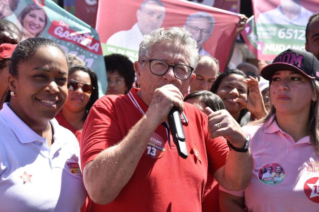 IMG-20240818-WA0048-1024x682 ”Eles querem fazer política com o sofrimento das pessoas”, diz Caetano a feirantes em Monte Gordo