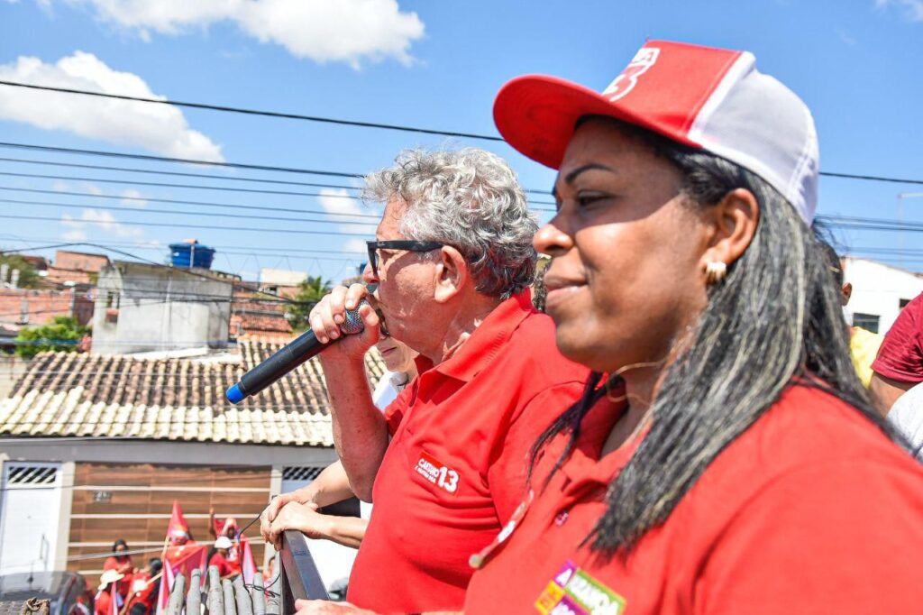 IMG-20240825-WA0038-1024x682 Caetano arrasta 15 mil pessoas nos PHOCs e defende união pelo futuro de Camaçari