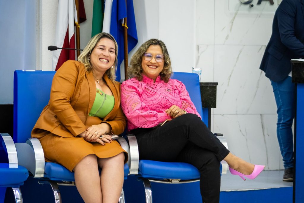 Imagem-do-WhatsApp-de-2025-09-26-as-07.01.36_639844d3-1-1024x682 Secretaria de Saúde de Camaçari apresenta prestação de contas na Câmara de Vereadores