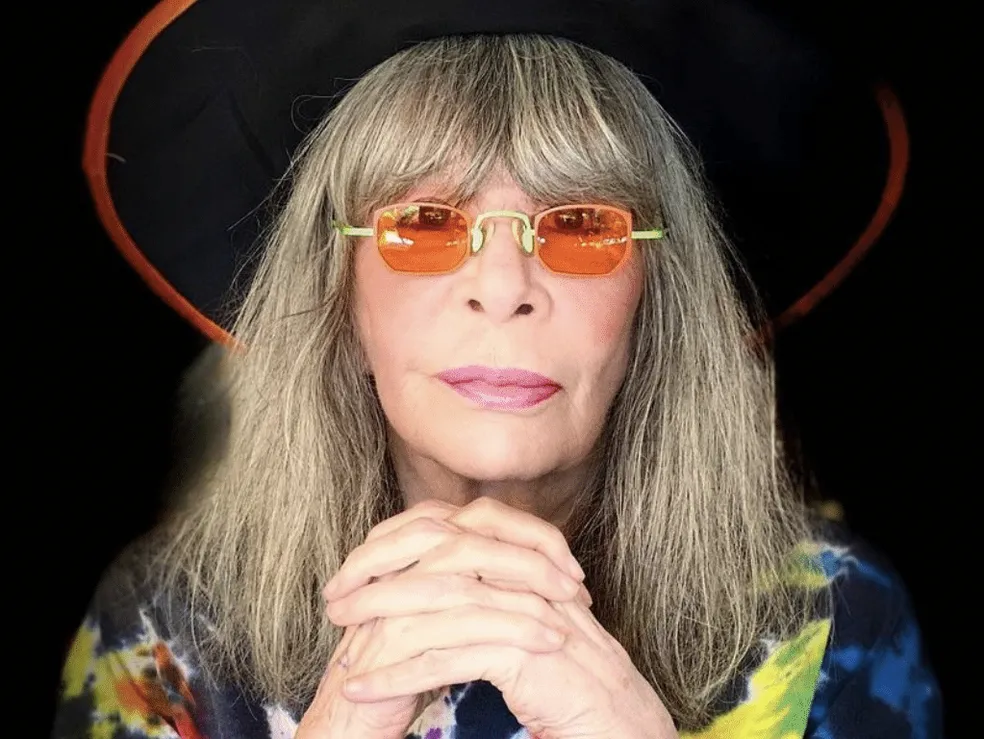 Frases de Rita Lee e Fernanda Montenegro marcam o tema de redação do ENEM 2025: envelhecimento em foco