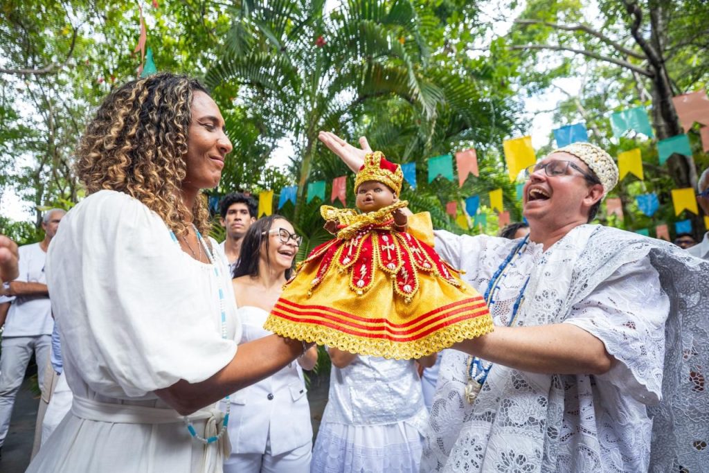 WhatsApp-Image-2026-01-16-at-19.05.43-3-1024x683 Camaçari fortalece compromisso com a igualdade racial e a juventude negra em visita da ministra Anielle Franco