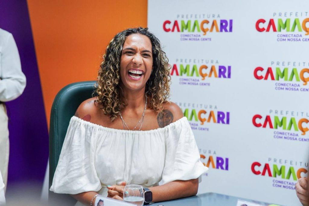 WhatsApp-Image-2026-01-16-at-19.05.44-4-1024x683 Camaçari fortalece compromisso com a igualdade racial e a juventude negra em visita da ministra Anielle Franco