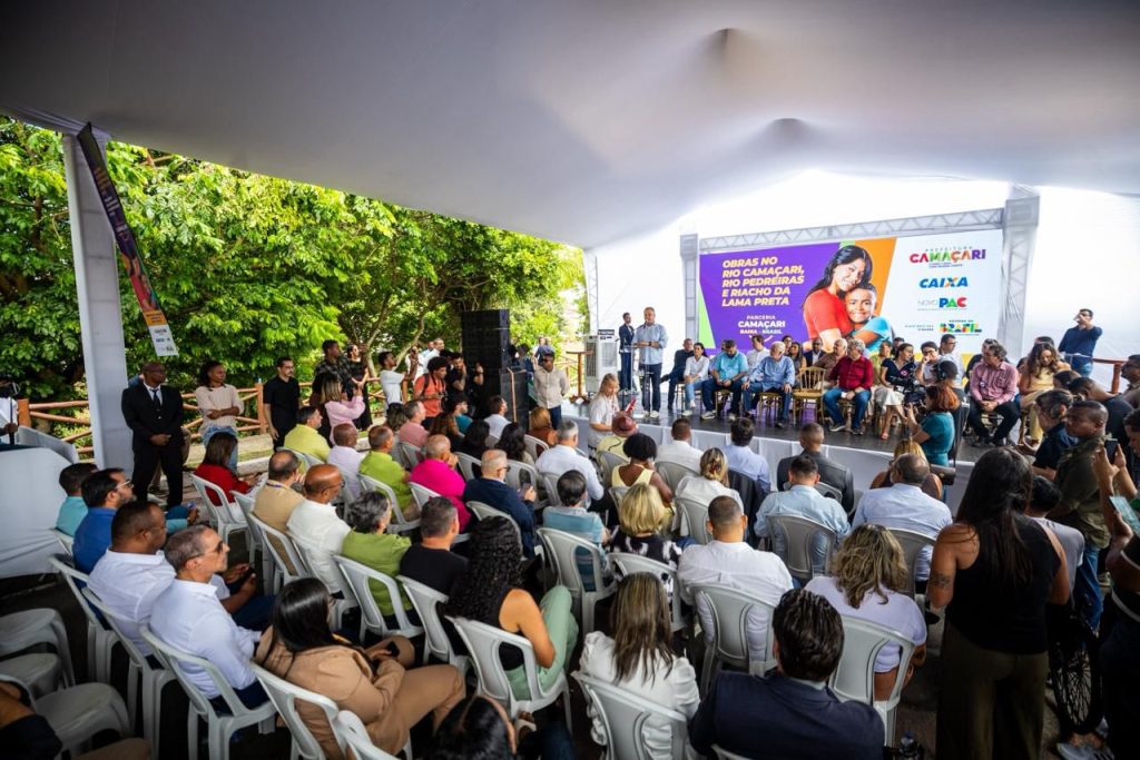 WhatsApp-Image-2026-04-01-at-16.57.01-1024x683 Obras de macrodrenagem na Bacia do Rio Camaçari reduzirão riscos de alagamento e beneficiarão mais de 68 mil famílias